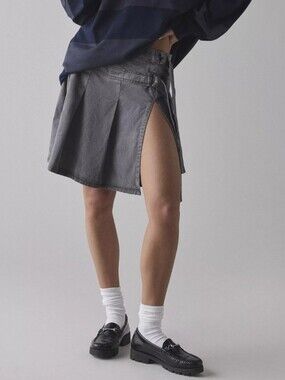Kimchi Blue Skirt Sz L